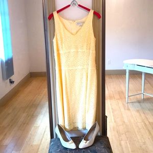 Yellow Eyelet dress size 6, brand new
